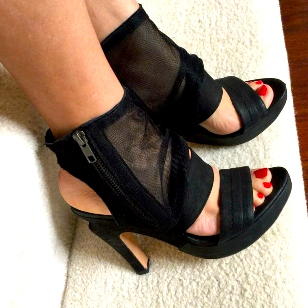 LD Tuttle Womens 7 Vero Cuoio Mesh Zip up Peep Toe Heels